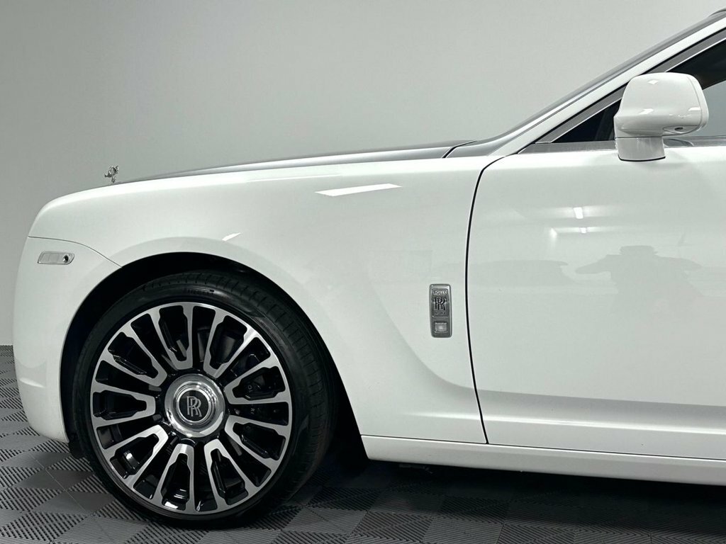 Rolls-Royce Ghost 6.6 V12 564 Bhp Blue #25