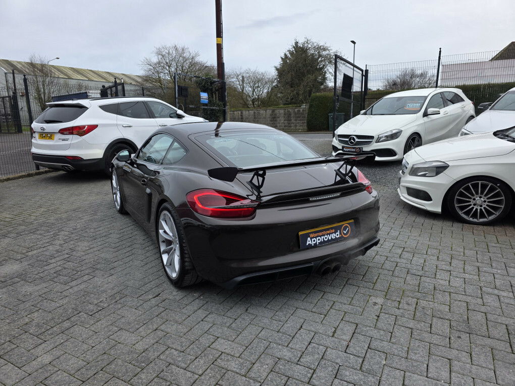 Porsche Cayman Gt4  #3