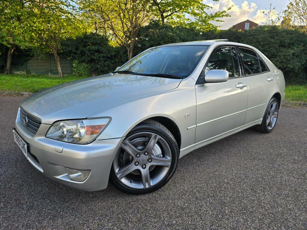 Lexus IS 2.0 200 Se Silver #4