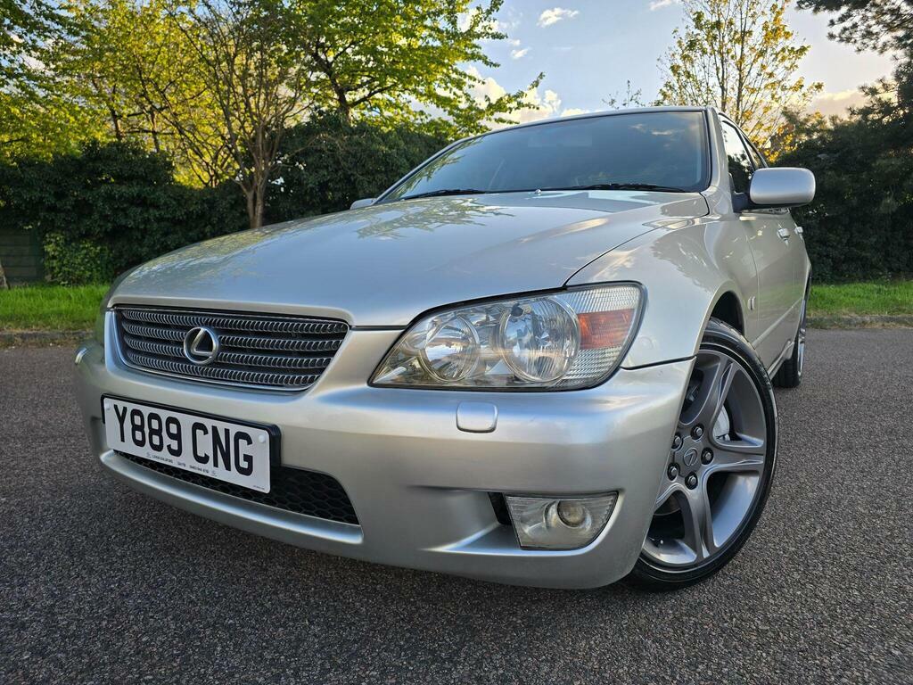 Lexus IS 2.0 200 Se Silver #3