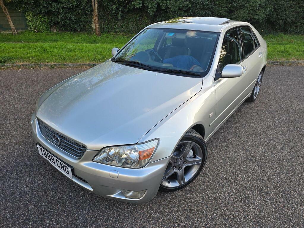 Lexus IS 2.0 200 Se Silver #5