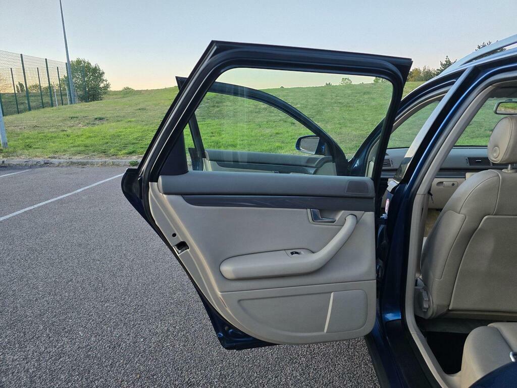 Audi A4 Avant Estate 1.9 Tdi Se 200303 Blue #74
