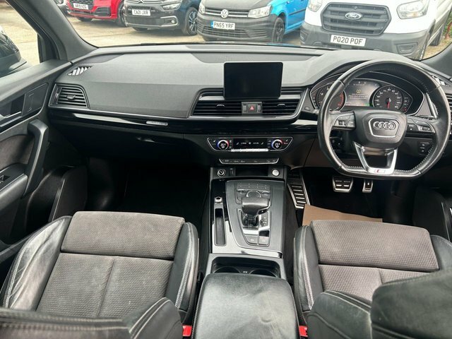 Audi Q5 2019 2.0 Tdi 40 Black Edition Suv S Tro CJ68CUU Black #4