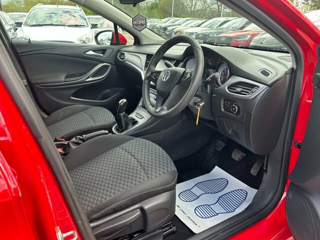 Vauxhall Astra 2016 1.4I Design Hatchback Euro DL16OKM Red #6