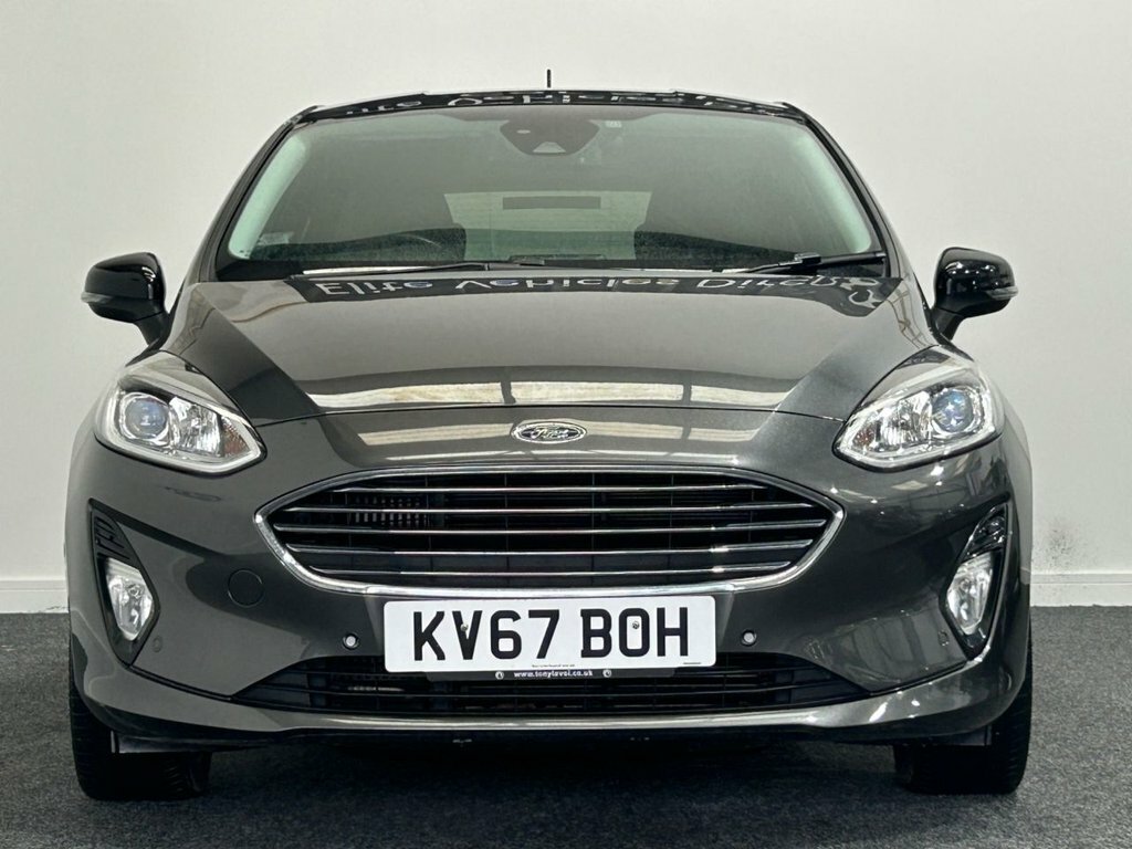 Ford Fiesta 1L Titanium KV67BOH Grey #2