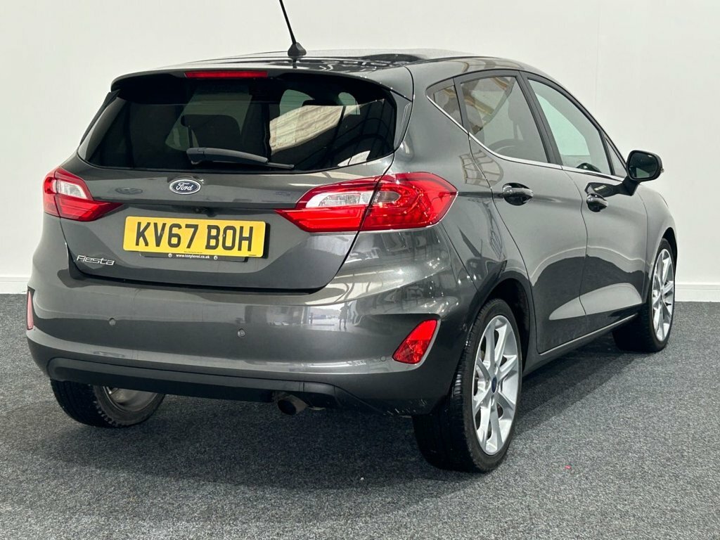 Ford Fiesta 1L Titanium KV67BOH Grey #4