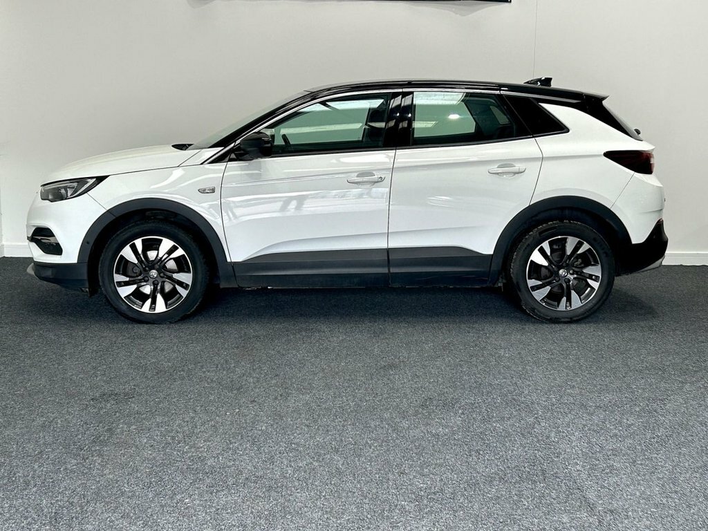 Vauxhall Grandland X 1.2L Sport Nav White #3