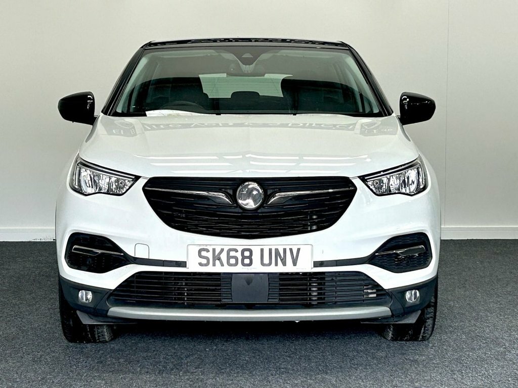 Vauxhall Grandland X 1.2L Sport Nav White #2