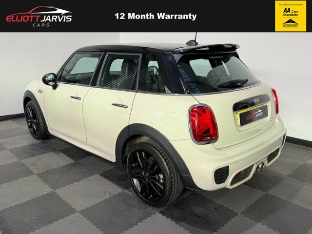 Mini Hatch 2.0 Cooper S Hatchback Euro 6 S YC68BEY White #3