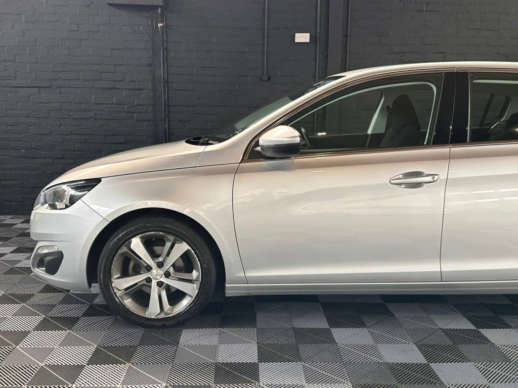 Peugeot 308 1.2L Allure Silver #3