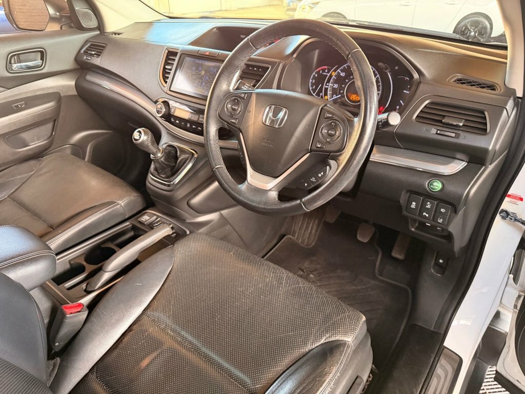 Honda Cr-V 1.6L Ex RK15RFN White #5