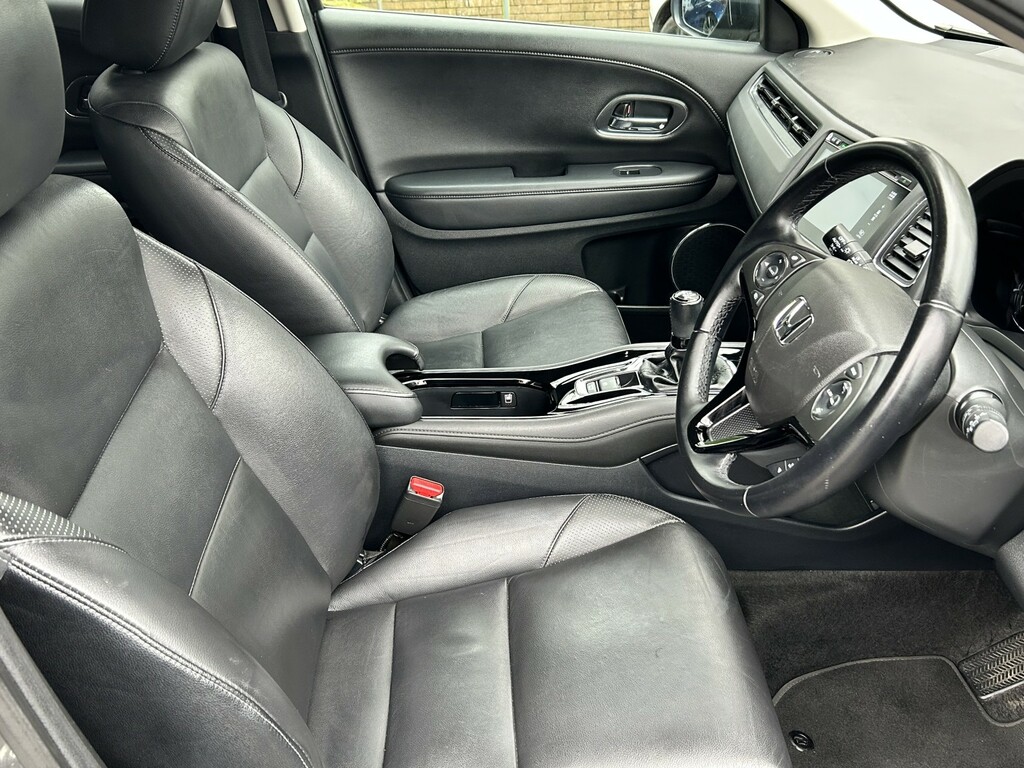Honda Hr-V Suv 1.6 I-dtec Ex 2017 WF17BYL Grey #2