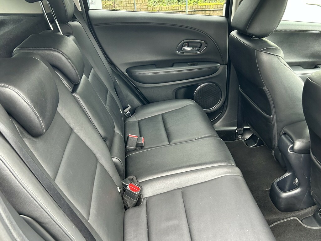 Honda Hr-V Suv 1.6 I-dtec Ex 2017 WF17BYL Grey #3