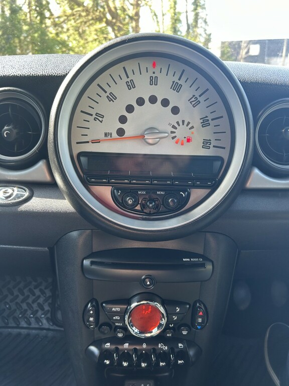 Mini Convertible Convertible 1.6 One Euro 6 201313 WG13NWK Red #4