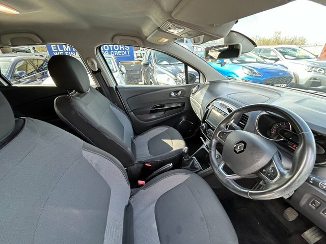 Renault Captur 0.9 Tce Dynamique S Suv Eur HV17UEW Silver #2