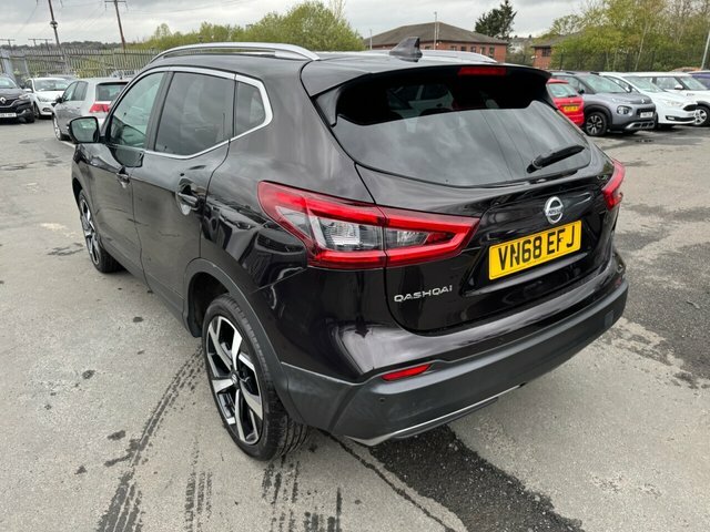 Nissan Qashqai 1.5 Turbo Dci Tekna Edition Suv Ma VN68EFJ Black #4