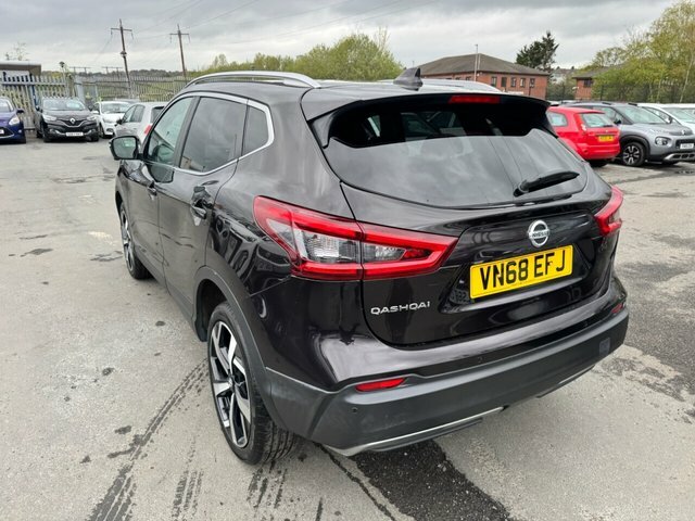 Nissan Qashqai 1.5 Turbo Dci Tekna Edition Suv Ma VN68EFJ Black #5