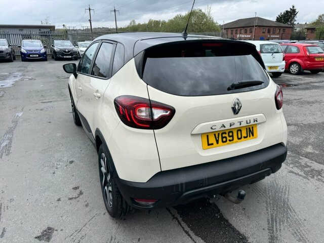 Renault Captur 1.3 Tce Iconic Edition Suv LV69OJN White #5