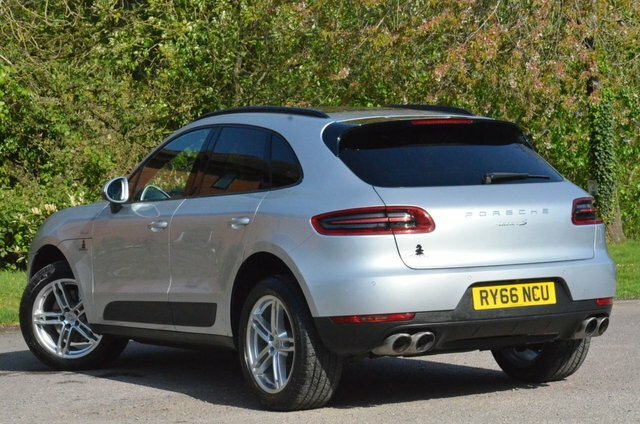 Porsche Macan Td V6 S Suv RY66NCU Silver #3