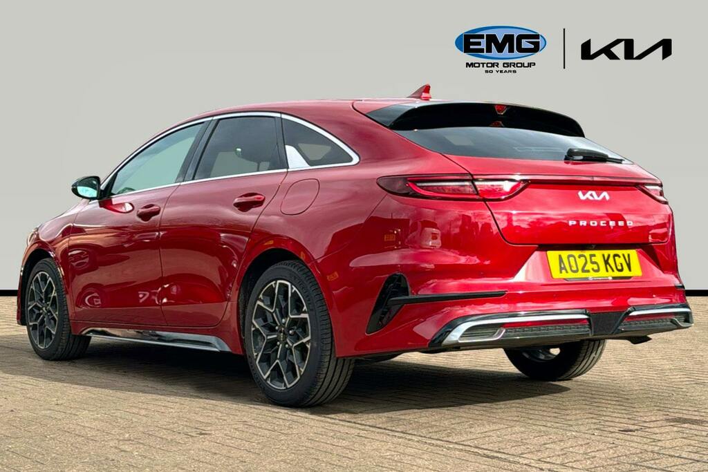 Kia Proceed 1.5 T Gdi Gt Line Shooting Brake Red #4