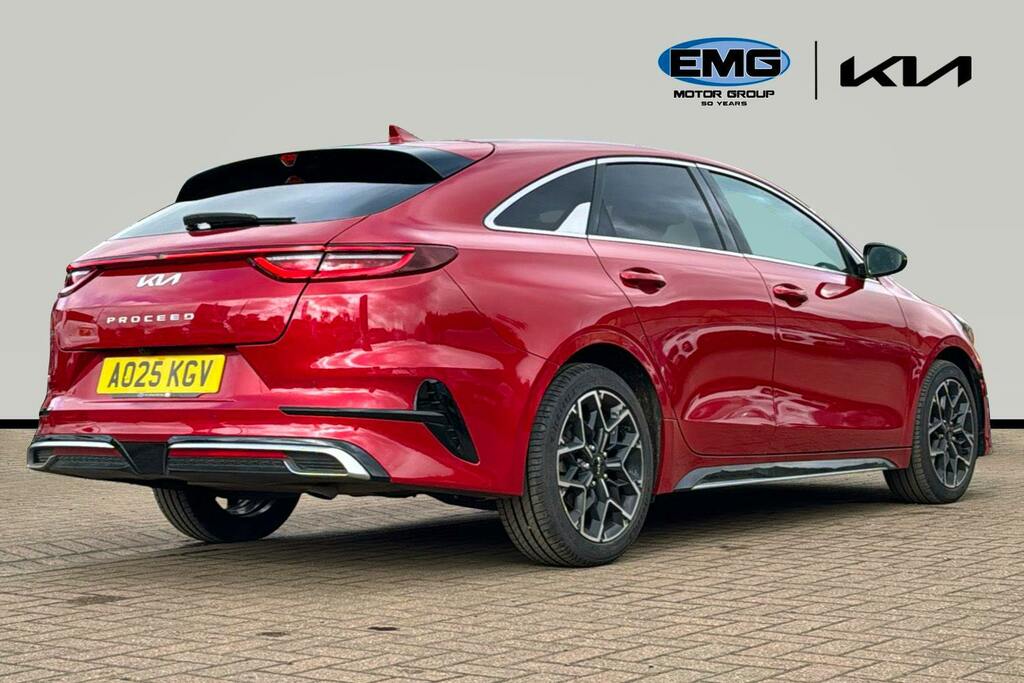Kia Proceed 1.5 T Gdi Gt Line Shooting Brake Red #6