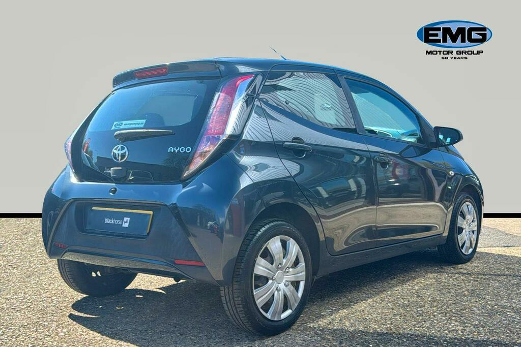 Toyota Aygo 1.0 Vvt I X Play Hatchback LL65NHK Grey #6