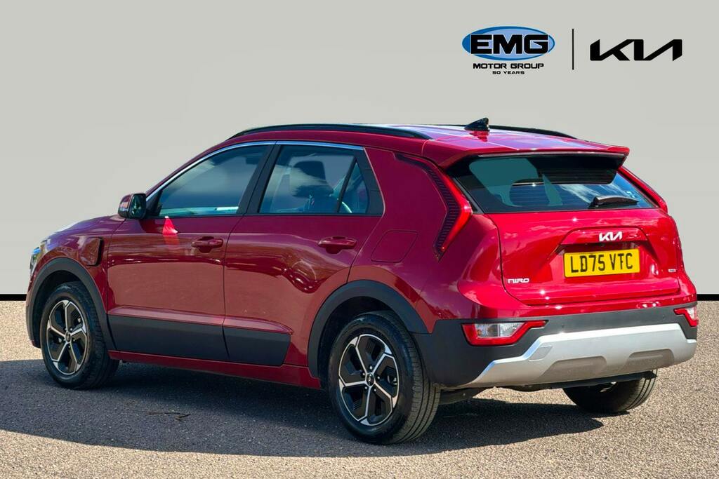 Kia Niro 1.6 Gdi 11.1Kwh 2 Suv Plug In Hybrid Dc Red #4