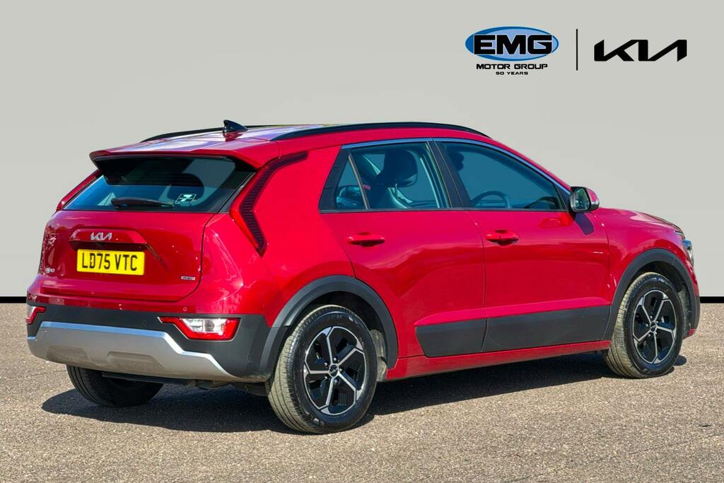 Kia Niro 1.6 Gdi 11.1Kwh 2 Suv Plug In Hybrid Dc Red #6