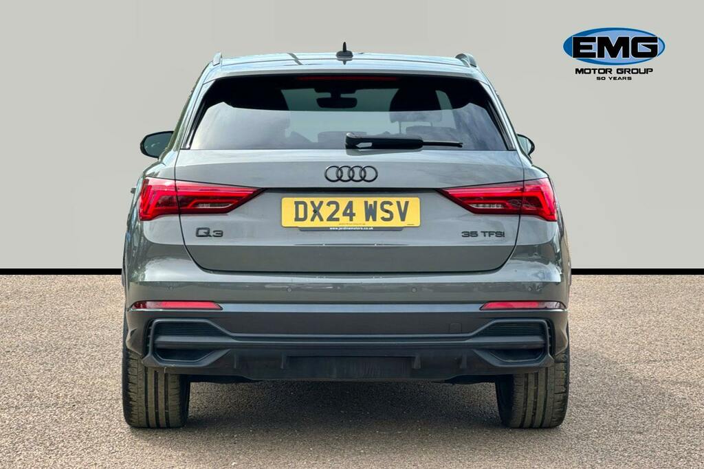 Audi Q3 1.5 Tfsi Cod 35 Black Edition Suv S Tro DX24WSV Grey #5
