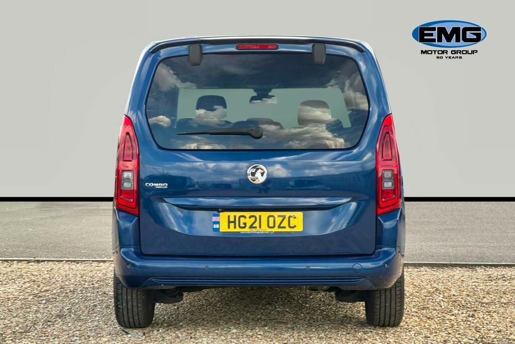 Vauxhall Combo Life 1.2 Turbo Se Mpv Ss HG21OZC Blue #5