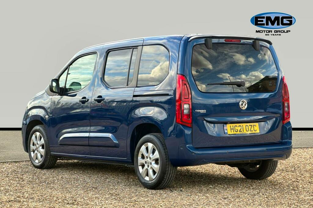 Vauxhall Combo Life 1.2 Turbo Se Mpv Ss HG21OZC Blue #4