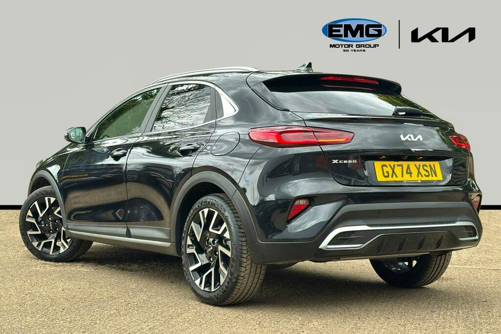 Kia Xceed 1.5 T Gdi 3 Suv Ss Black #4