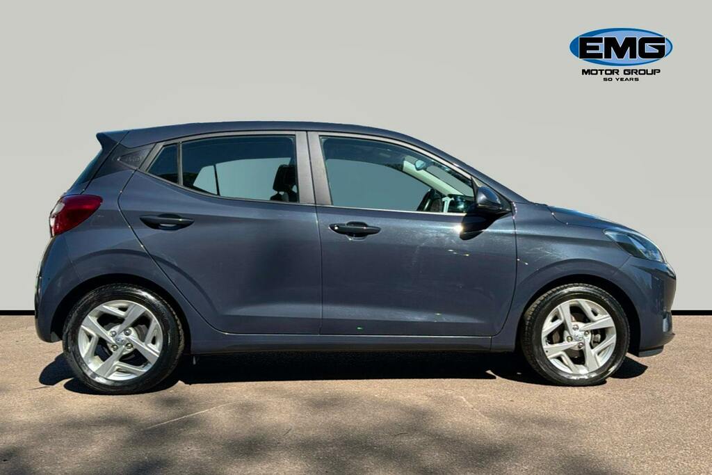 Hyundai I10 1.0 Se Connect Hatchback Ss YR23KHW Grey #3