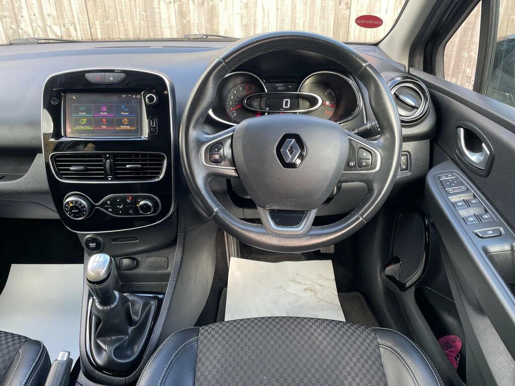 Renault Clio 0.9 Tce Dynamique S Nav Euro 6 Ss SM66EAA Black #2