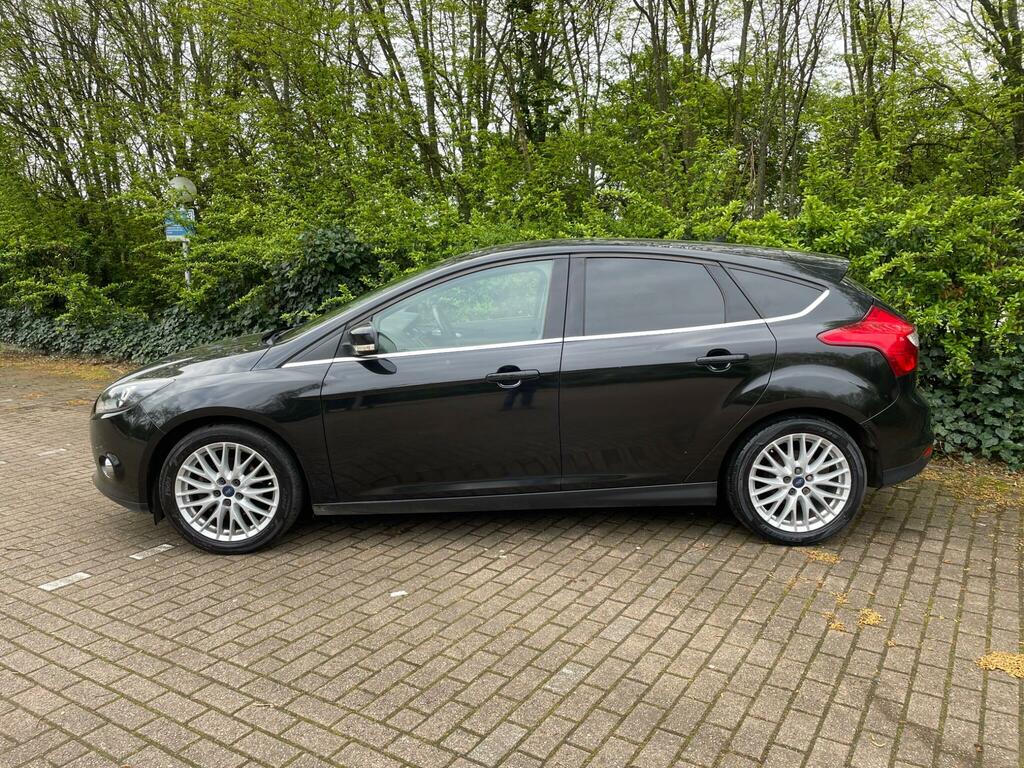 Ford Focus 1.0T Ecoboost Zetec Euro 5 Ss LT62DYX Black #5