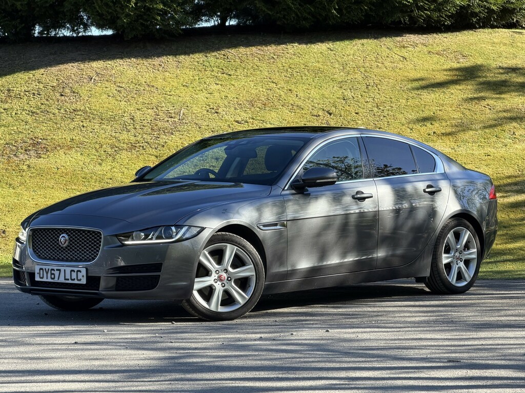 Jaguar XE Saloon 2.0 D Portfolio 201767 OY67LCC Grey #6