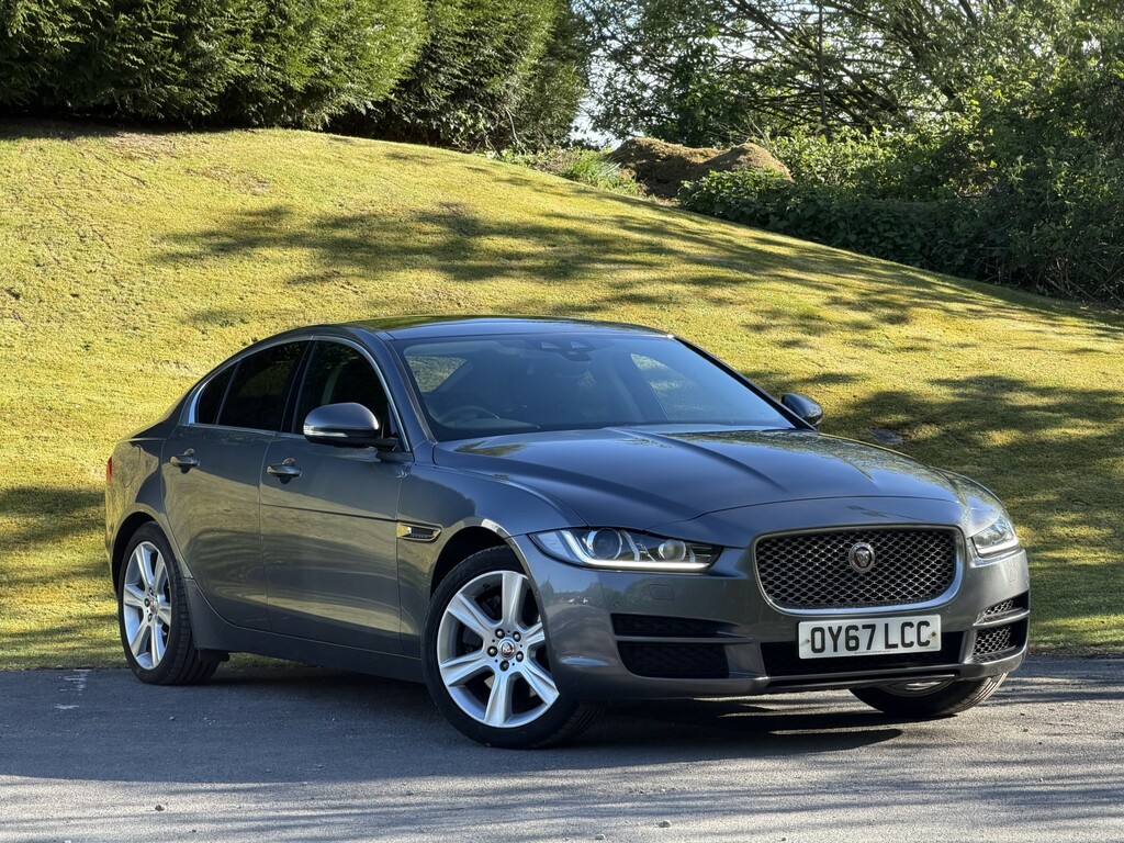 Jaguar XE Saloon 2.0 D Portfolio 201767 OY67LCC Grey #2