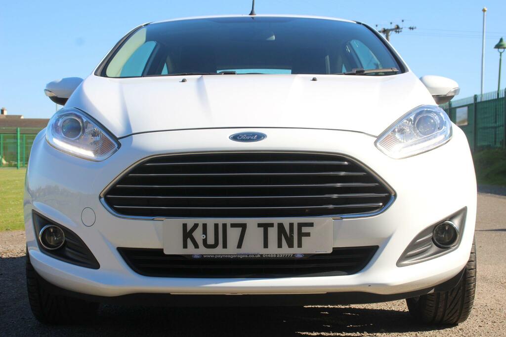 Ford Fiesta 1.25 Zetec Euro 6 White #2