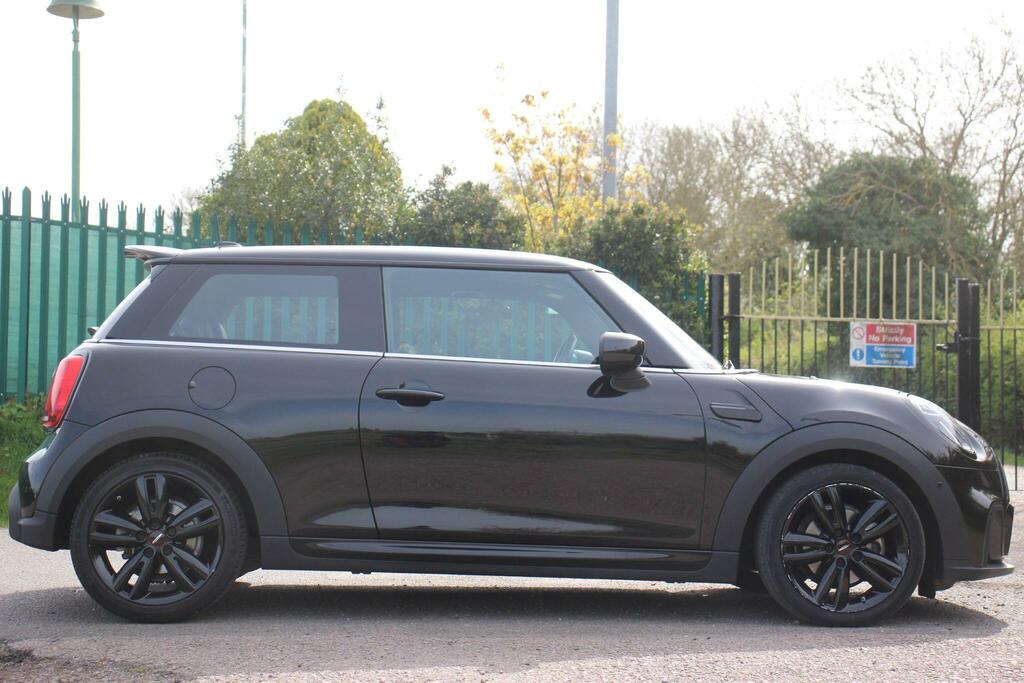 Mini Hatch 1.5 Cooper Sport Euro 6 Ss GL71SNK Black #6