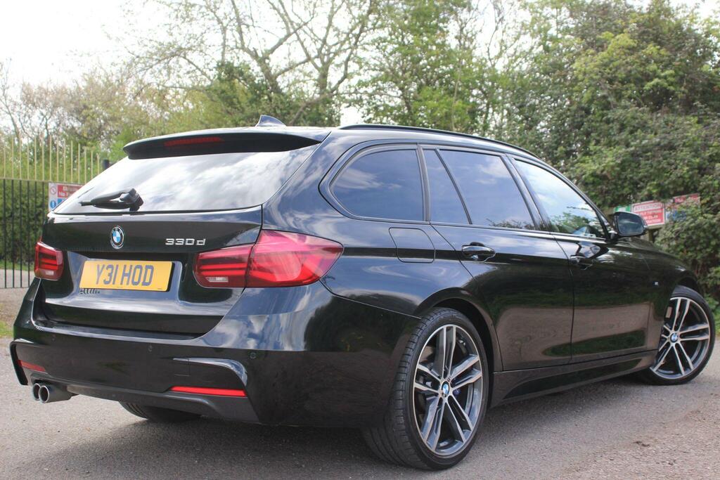 BMW 3 Series 3.0 330D M Sport Shadow Edition Touring Euro  Black #4