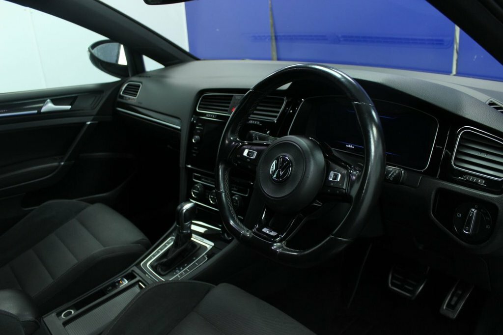 Volkswagen Golf 2L R VL19HKH Grey #5