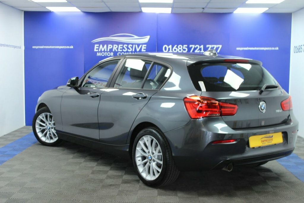 BMW 1 Series 2L Sport Grey #3