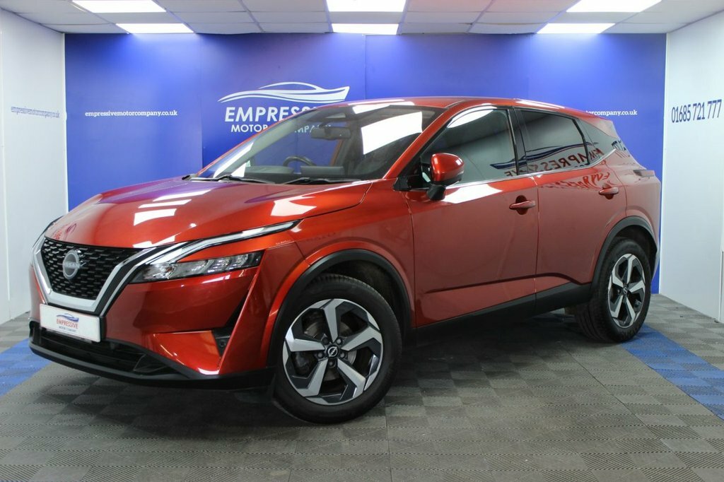 Nissan Qashqai 1.3L N-connecta SK72FGF Red #3