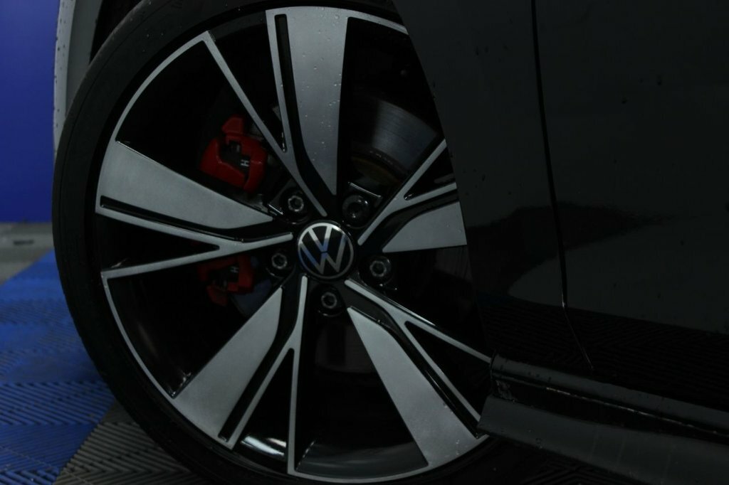 Volkswagen Golf 2L Gtd WV21XSP Black #4