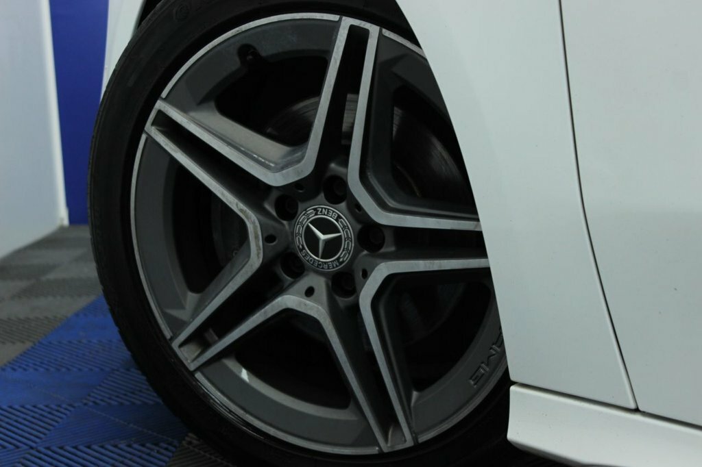 Mercedes-Benz A Class 1.3L Amg Line WF68WNZ White #4