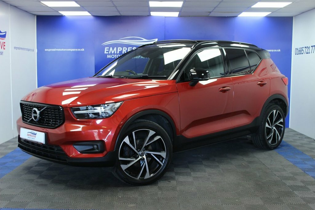 Volvo XC40 2L R-design Pro BC19NBO Red #3