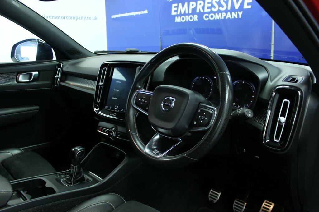 Volvo XC40 2L R-design Pro BC19NBO Red #5