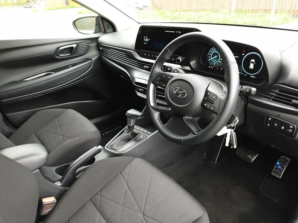 Hyundai Bayon 1.0 Tgdi 48V Mhev Premium Dct LL23NLX Black #6
