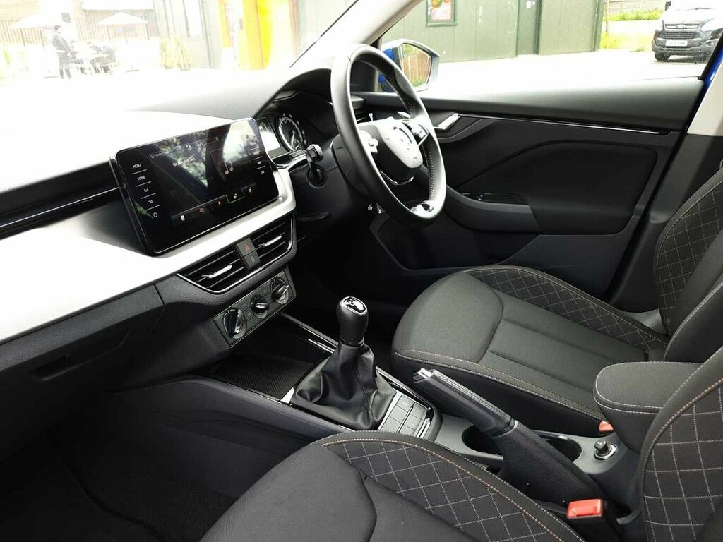 Skoda Kamiq 1.0 Tsi 110 Se Drive LV22OZG Blue #2