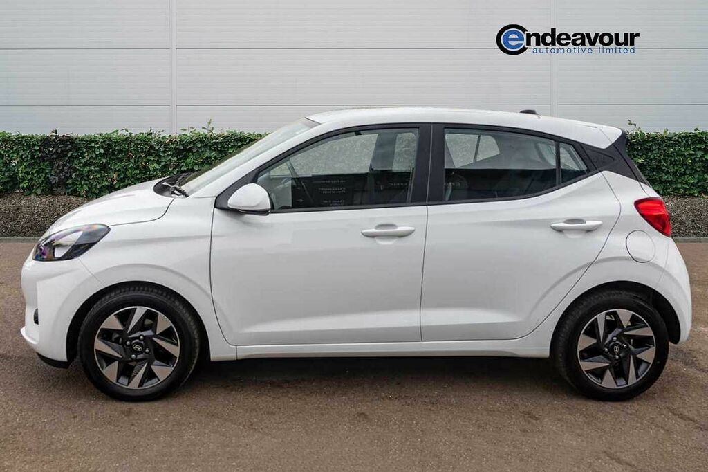 Hyundai I10 1.2 79 Advance Nav EN25NWR White #4